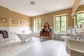 Chambres D'hôtes Vichy : Château de Charmeil