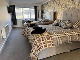 Traeth Rooms