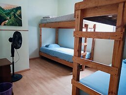 El Costeñito Hostal - Hostel