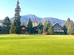 8166 Nicklaus North