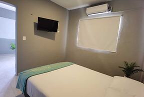 8th Street Suites