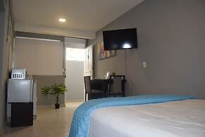 8th Street Suites