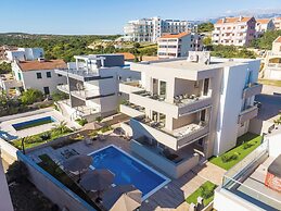 Pool apartments Villa Meteorite