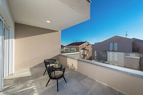 Pool apartments Villa Meteorite