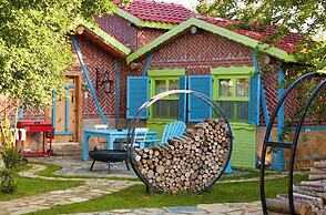 Dachas Cove Hotel