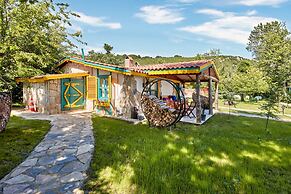 Dachas Cove Hotel