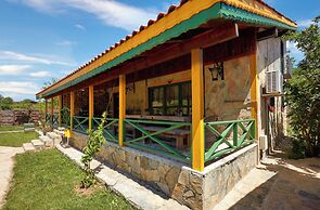 Dachas Cove Hotel