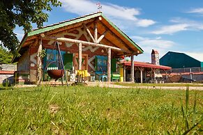 Dachas Cove Hotel