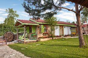 Dachas Cove Hotel