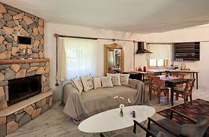 Dachas Cove Hotel