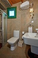 Dachas Cove Hotel