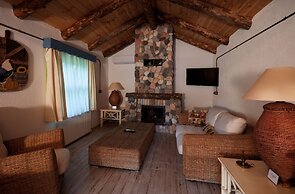 Dachas Cove Hotel