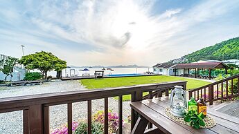 Yeosu Arens Pension