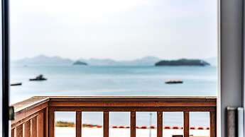 Yeosu Arens Pension
