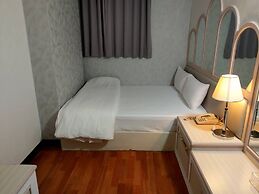 CHRYSLER HOTEL