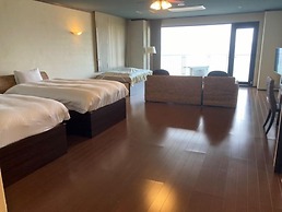 New WestPeninsula Hotel