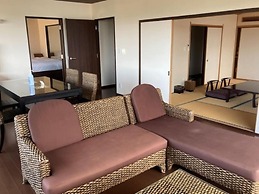 New WestPeninsula Hotel