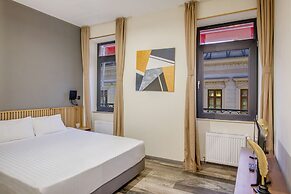 Hotel Forty One Bucharest