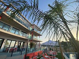 Azahar Beach Apartments