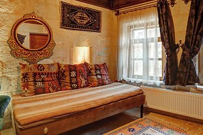 Avilla Cave Hotel