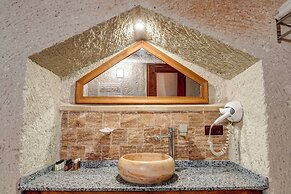 Avilla Cave Hotel