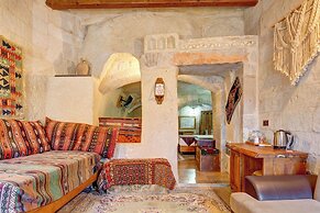Avilla Cave Hotel