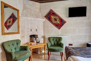Avilla Cave Hotel