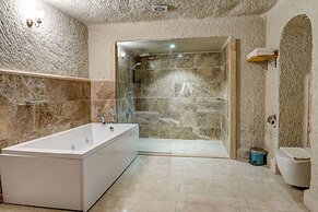 Avilla Cave Hotel