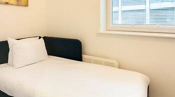 Charles Hope Apartments Swindon