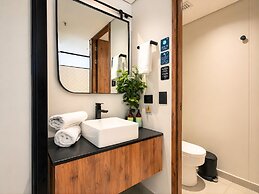 Hashtag 98 Hotel By Jalo