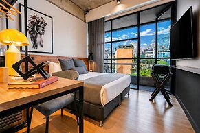 Hashtag 98 Hotel By Jalo