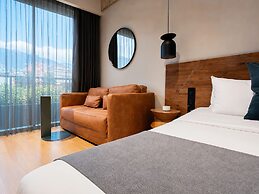 Hashtag 98 Hotel By Jalo