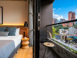 Hashtag 98 Hotel By Jalo