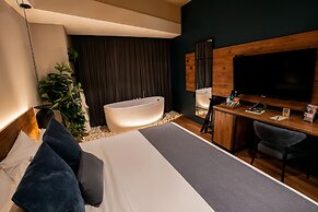 Hashtag 98 Hotel By Jalo