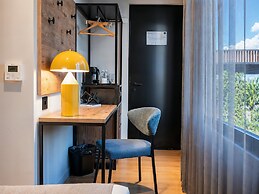 Hashtag 98 Hotel By Jalo