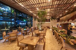 Hashtag 98 Hotel By Jalo