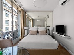 Milan Adore