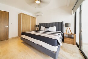 Icaro - With Rooftop At Ipana Condos
