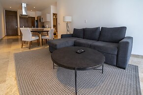 Icaro - With Rooftop At Ipana Condos