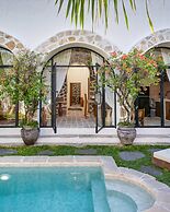 Comfortable 3BR Stylish Private Villa, Canggu
