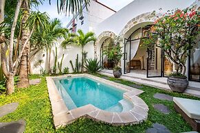 Comfortable 3BR Stylish Private Villa, Canggu