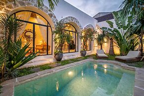 Comfortable 3BR Stylish Private Villa, Canggu