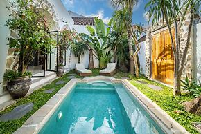 Comfortable 3BR Stylish Private Villa, Canggu