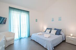 Icaro Apartments