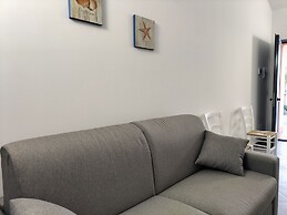 Icaro Apartments