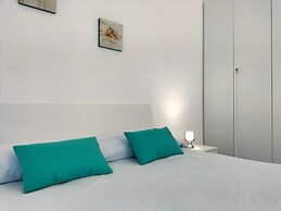Icaro Apartments