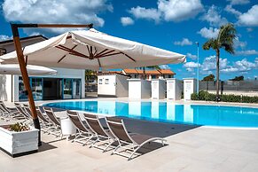 Icaro Apartments