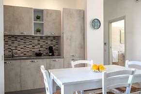 Icaro Apartments