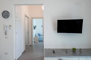 Icaro Apartments