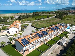 Icaro Apartments